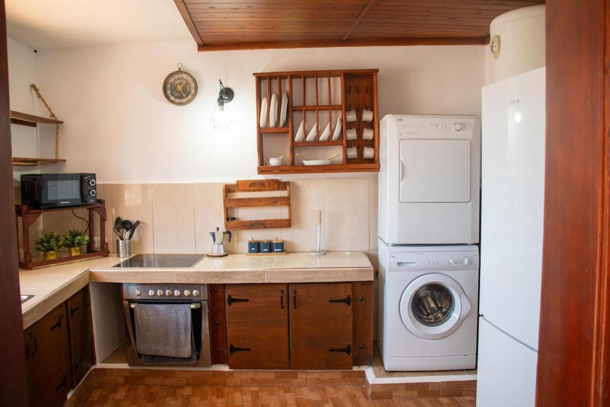 Casa Cueva Mansos Holiday home